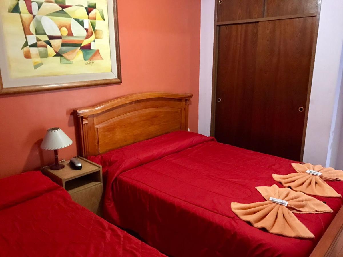 Hotel Suenos ラプラタ エクステリア 写真